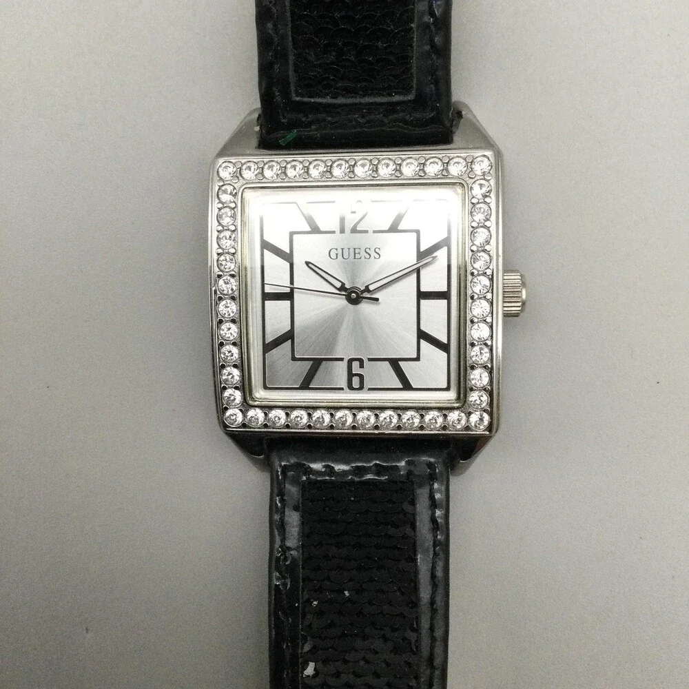Guess Waterpro Womens Watch 34mm Silver Tone Square Dial Crystals New Battery